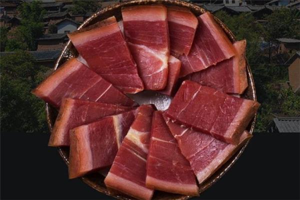 金华火腿吃前要用水泡吗 金华火腿吃前要泡多久 金华火腿吃前要用水泡吗 金华火腿吃前要泡多久