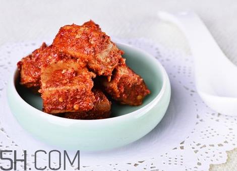 豆腐乳发酵时颜色变化 豆腐乳发酵后正常颜色