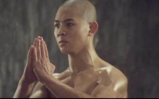 李连杰最经典的10部电影，每一部都值得收藏，尤其是最后三部！