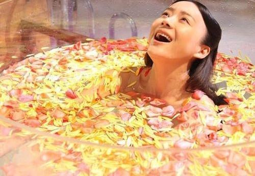 为什么袁姗姗总是被黑?这次连三好男人刘烨也跟着躺枪