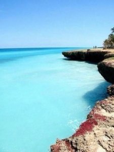 ​世界著名的露天温泉冰岛蓝湖，一个令人心醉的地方。