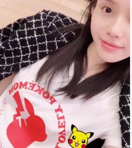 ​何猷君奚梦瑶逛街被拍！一个穿增高一个穿平底上演最萌身高差