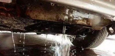 ​水箱漏水怎么解决