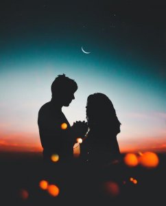 ​和暗恋的男生聊天技巧,找话题和暗恋男生聊天