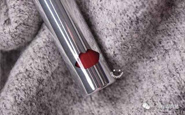 YSL2018最夯唇釉:12支全新情挑诱吻唇蜜试色曝光