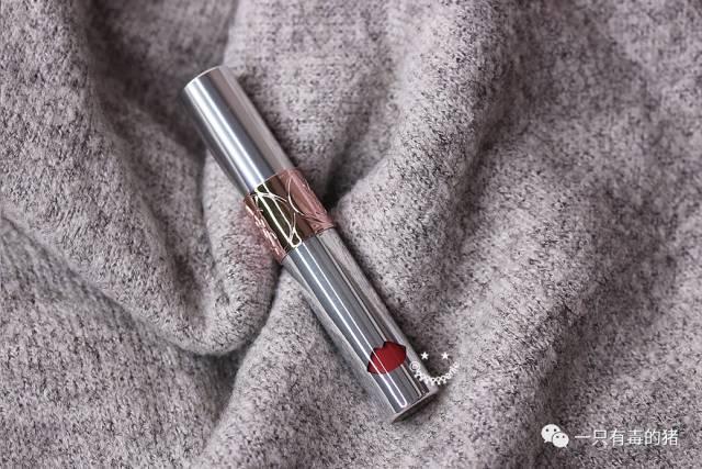 YSL2018最夯唇釉:12支全新情挑诱吻唇蜜试色曝光