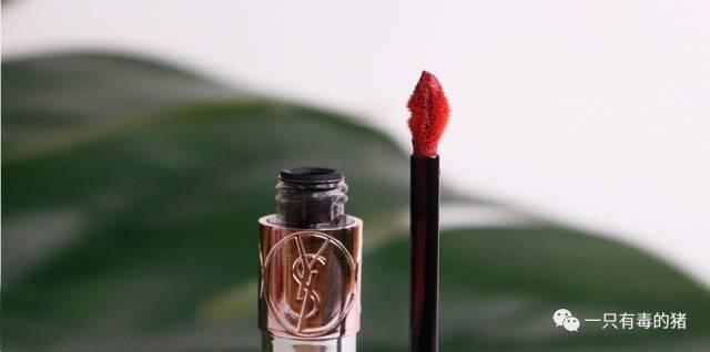 YSL2018最夯唇釉:12支全新情挑诱吻唇蜜试色曝光