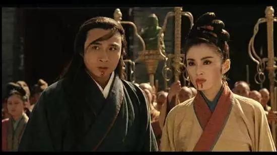 张翠山被逼自尽，张三丰为何不出手？因为人在江湖，身不由己！