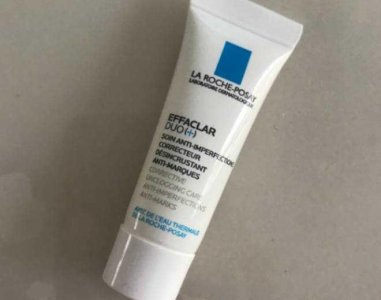 ​祛痘药膏品牌排名前十 第一名:理肤泉青春痘调理精华乳 乐敦CC高渗透祛痘印美白