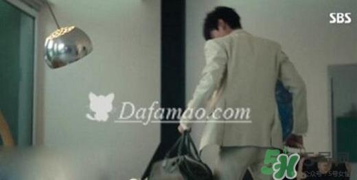 李敏镐的衣服什么牌子？李敏镐衣服同款