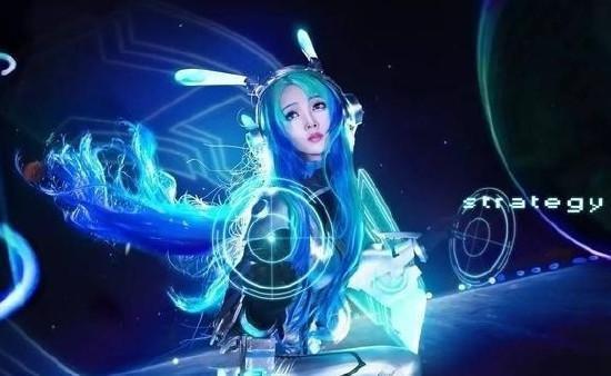 小姐姐cos貂蝉，颜值比原版还高，网友：肌肤雪白是心动的感觉