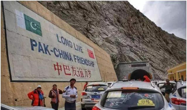 “巴铁”主动归还一块领土，面积相当于五个香港，邻国说是他们的