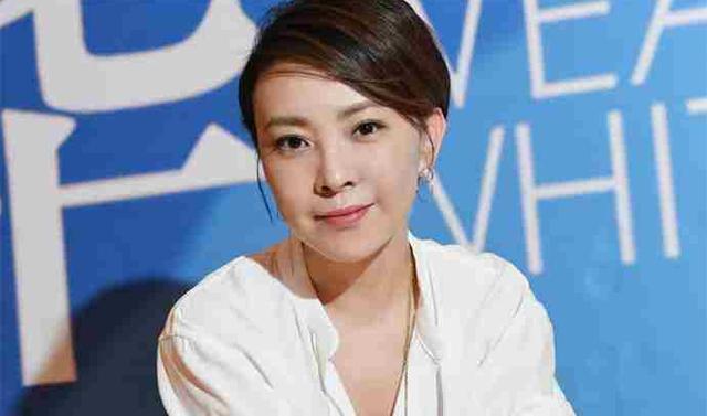 她是孙红雷前女友，是张嘉译前妻，如今38岁再婚嫁富豪成人生赢家