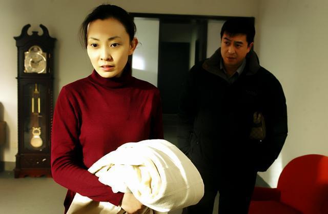 她是孙红雷前女友，是张嘉译前妻，如今38岁再婚嫁富豪成人生赢家