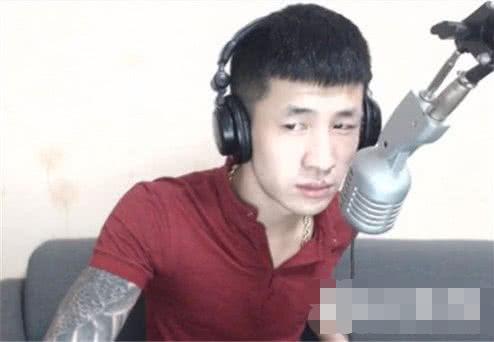 快手官方下达指令，对仙洋提出新制裁，娜美直播间泪奔惹人疼