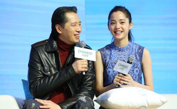 欧阳龙否认靠欧阳娜娜养家，她才不是什么“娱乐圈樊胜美”！