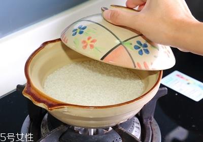 用砂锅怎么煮米饭 砂锅怎么煮饭