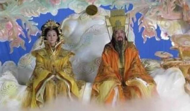 西游记：玉帝与王母不是夫妻？王母已为人母，玉帝媳妇是她
