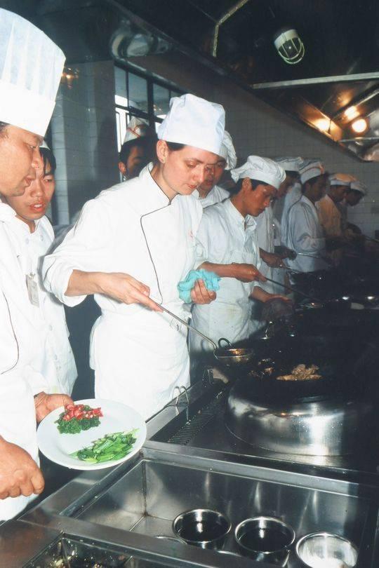 吃货必盘书籍|《鱼翅与花椒》