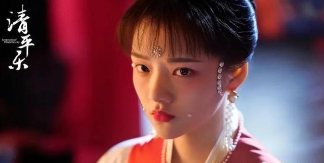 塌鼻子女生就一定不好看吗？
