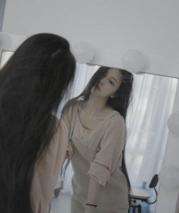 ​邱诗媛度清新甜美写真