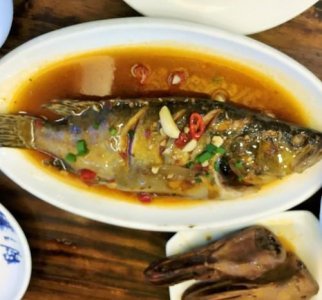 ​安徽名菜臭鳜鱼，吃过一次就忘不了，肉质鲜嫩，入口醇香
