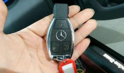 ​奔驰c级钥匙配一把多少钱