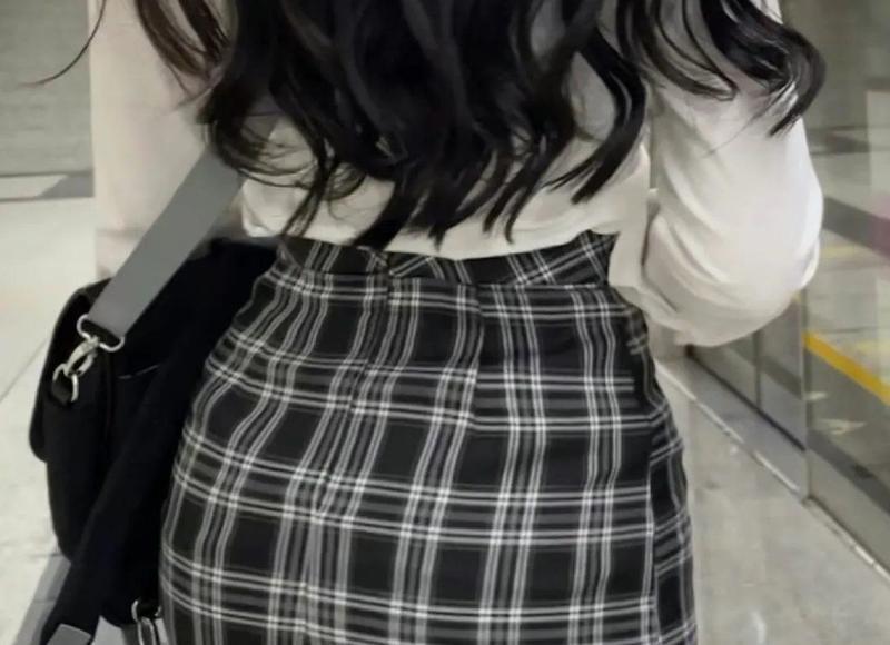 老婆为了钱的出轨对象 老婆为了钱的出轨对象