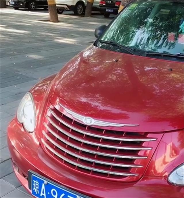 实拍克莱斯勒PT 漫步者，落地26万，马力145匹，12.2秒破百-
