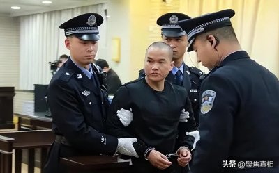 ​陕西张扣扣案：少年13岁目睹母亲死亡，22年后除夕连杀仇家3人
