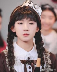 “女装”王源!,完全化身一个萌呆小萝莉,粉丝:这么美的王源