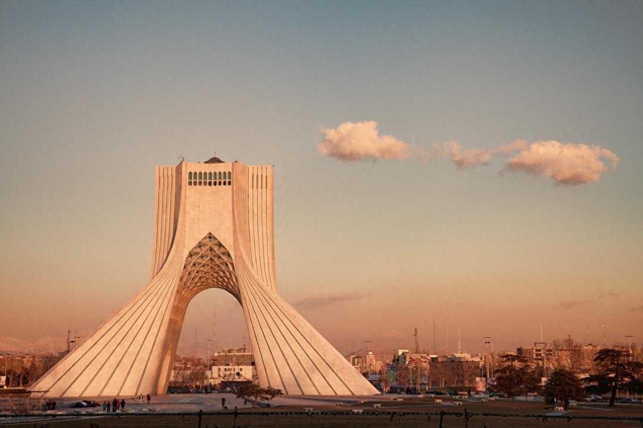德黑兰(Teheran)(伊朗)