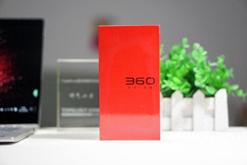 最便宜的6GB内存手机，安兔兔跑分9.1W，360N5开箱