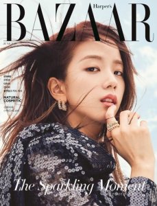 ​韩国女团BLACKPINK成员JISOO最新杂志写真曝光