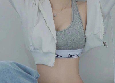 女生接受表白的表现?男生含蓄表白女生的表现