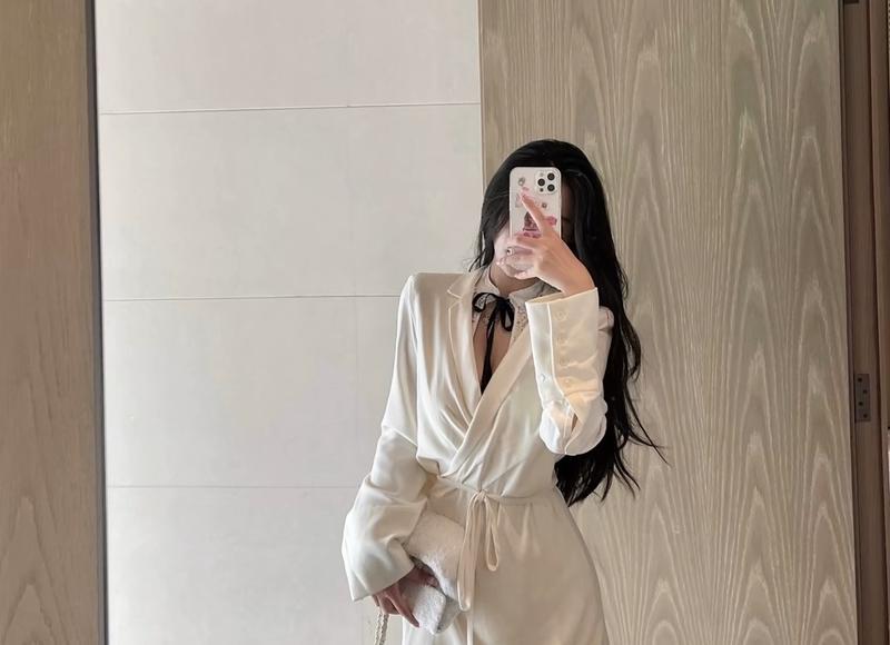 女生看到喜欢的男生的反应，喜欢是藏不住的