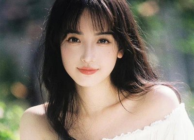 ​大学了，和女友成异地恋了。。。聊天感觉没话题了，聊天的时间和次数也比以前