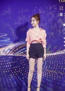 ​细数那些矮个子女星，她们颜值虽高，身高却颠覆你的想像！