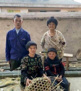 ​“小马云”范小勤近况曝光：患矮小症，曾被经纪人抛弃，她选择回到农村拍摄短