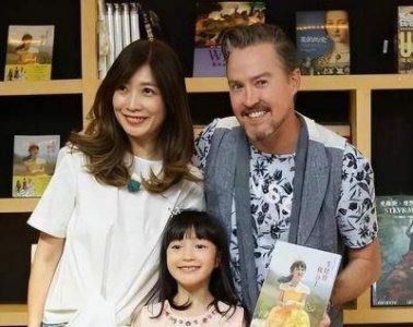 ​黄嘉千与夏克立宣布离婚，女方曾自曝遭受家暴