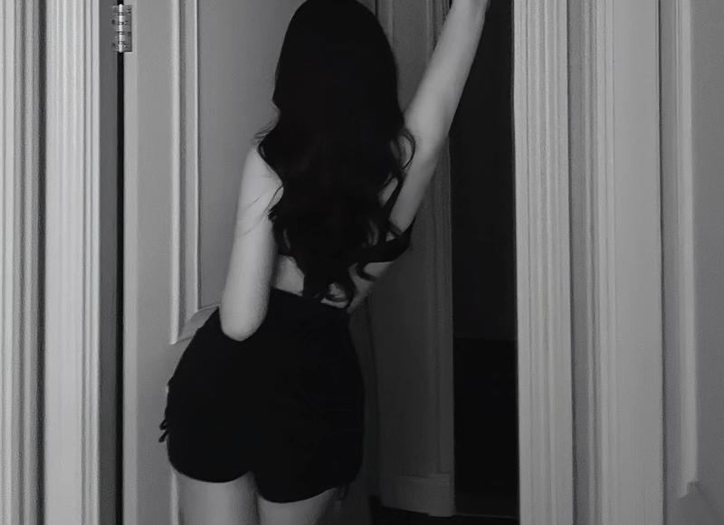 女生戴戒指的含义是什么 10个手指戴戒指的含义是什么
