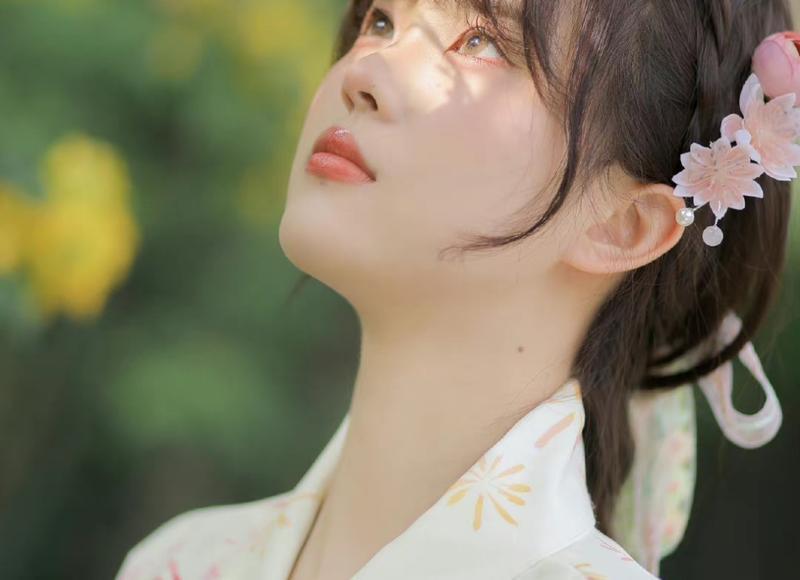 和女生的128个聊天话题 每个话题都好聊
