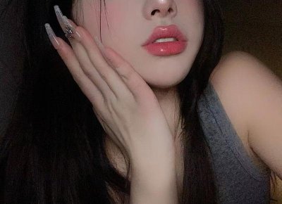 ​女朋友生气了怎么哄还很烦
