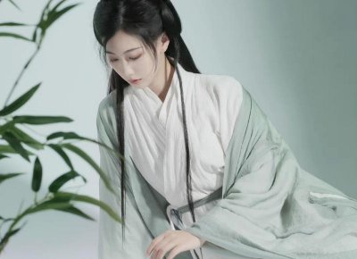 ​尽管......但是......怎么造句