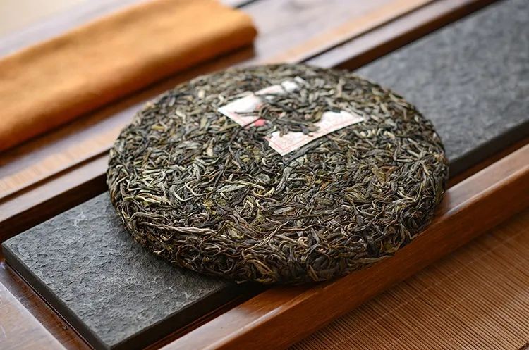 白莺山古树茶特点（花蜜香清香独绝越喝越通透）