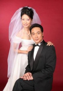 ​吴镇宇的老婆，中式台球吴镇宇老婆(台球吴镇宇师傅是谁)