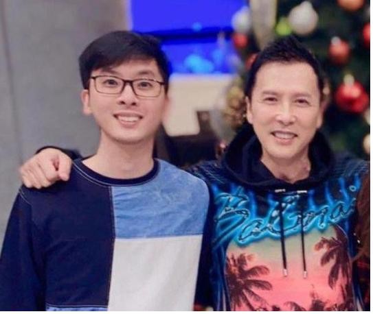 女星被大佬哄去多人运动爆料（甄子丹曾为万绮雯出气打伤流氓）