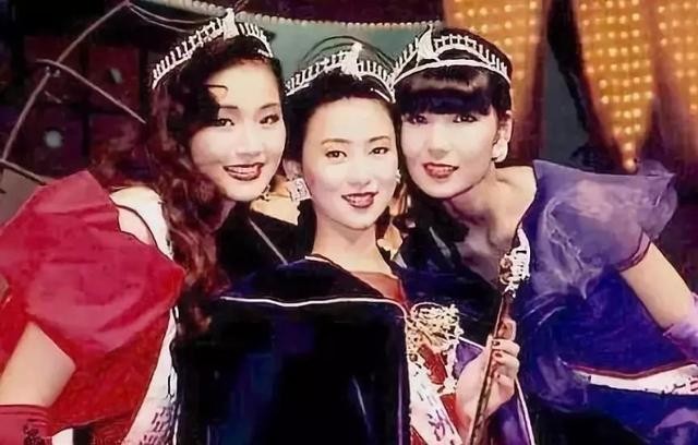 女星被大佬哄去多人运动爆料（甄子丹曾为万绮雯出气打伤流氓）