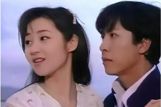 女星被大佬哄去多人运动爆料（甄子丹曾为万绮雯出气打伤流氓）