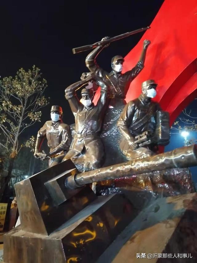 世界上奇闻异事（春节期间的奇闻异事）(13)